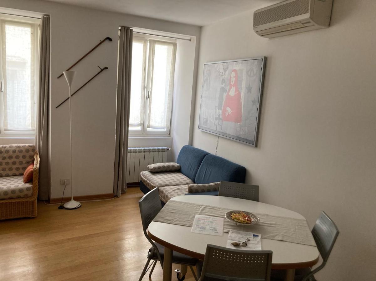 Studio 23 Trieste Luaran gambar